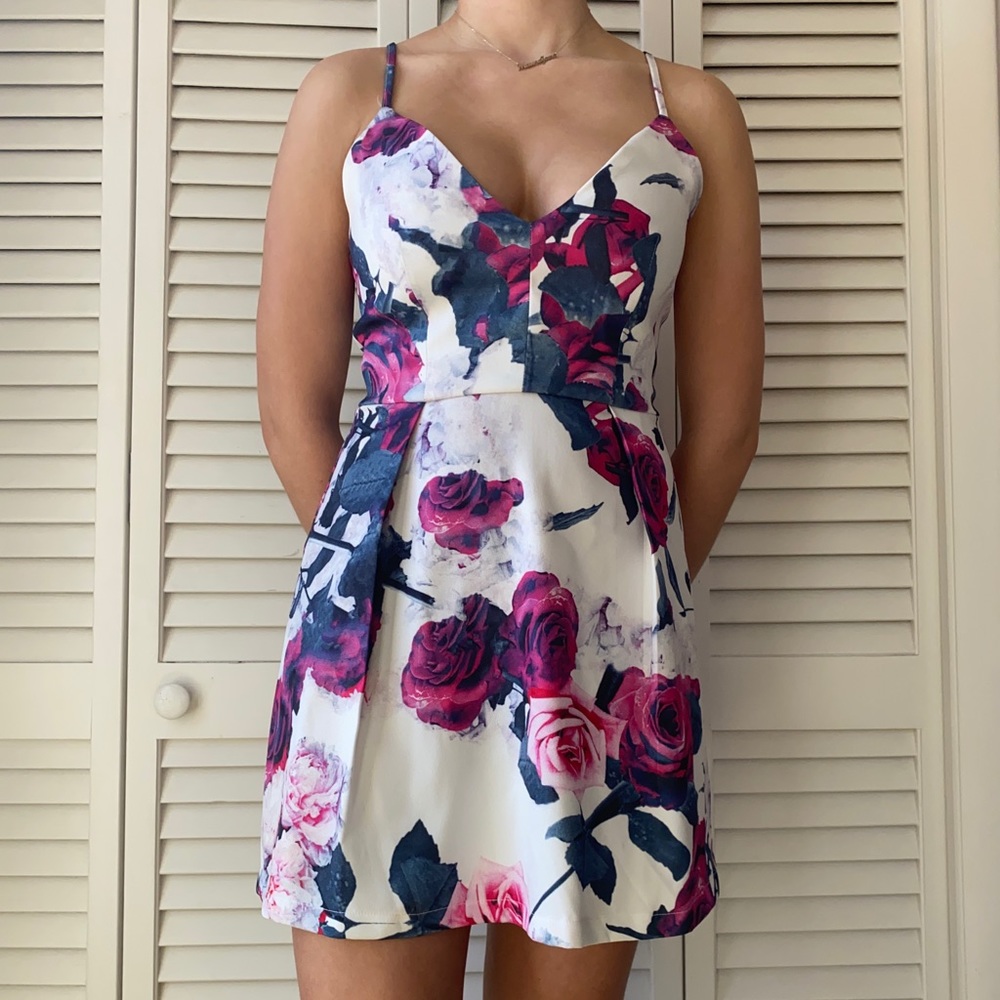 TOBI floral mini dress